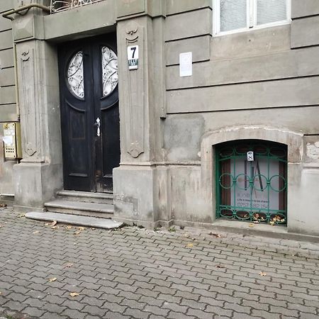 Hostel Antonia Timisoara Exterior photo